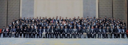 湖南冠力物流設(shè)備有限公司,長(zhǎng)沙叉車,長(zhǎng)沙貨架,長(zhǎng)沙倉(cāng)儲(chǔ)籠,長(zhǎng)沙塑料托盤(pán),長(zhǎng)沙升降平臺(tái),長(zhǎng)沙液壓登車橋