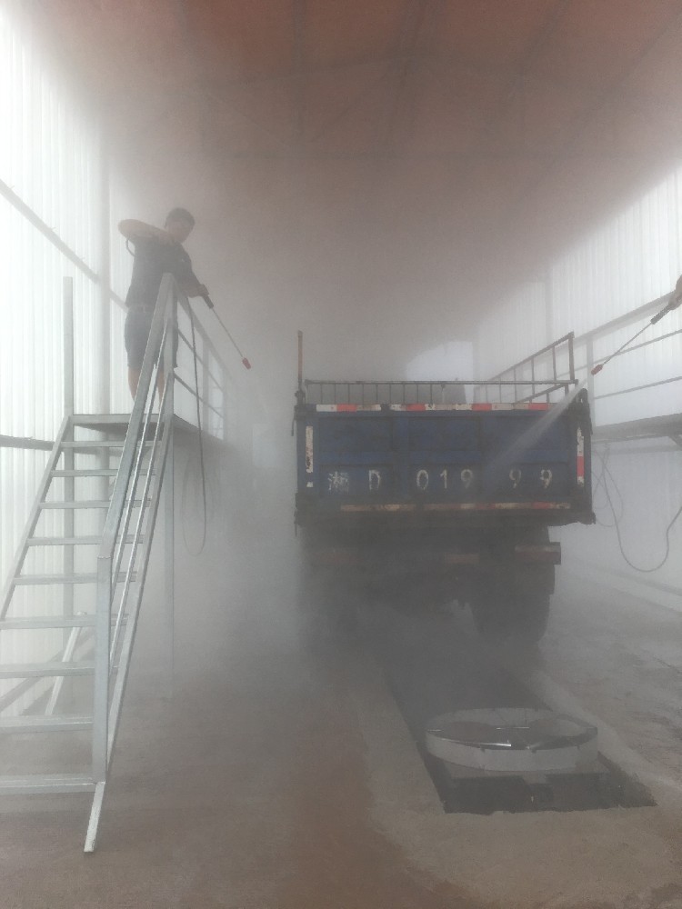 生豬運輸豬場車輛洗消流程